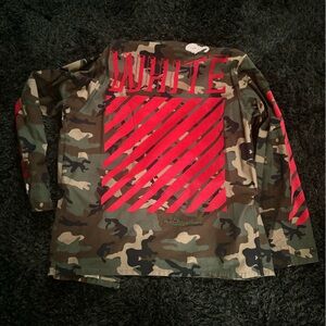 Vintage Off-White Camouflage Jacket with Black Detail